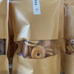 โดนัทกะทิสับปะรด