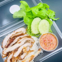 ข้าวหมูทอดท้ายซอยน้ำจิ้มซีฟู้ด