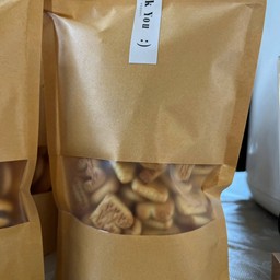 เเครกเกอร์ A B C