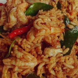 ข้าวผัดต้มยำทะเล