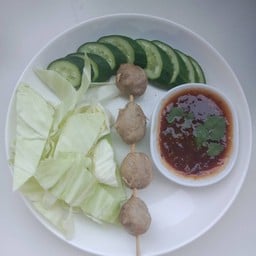 กิน • เตี๋ยว • กัน  เย็นตาโฟ อาหารตามสั่ง