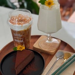 NEW YORK CHOCOLATE CAKE