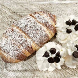 ครัวซองไส้นูเทลล่า วิปชอคชิฟ