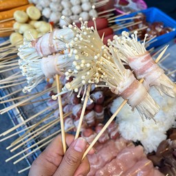 เห็ดเข็มทองพันสามชั้น