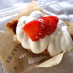 Mon Croffle (หม่อน ครอฟเฟิล)