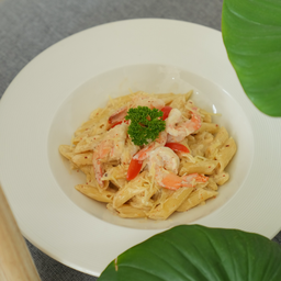 PENNE WITH CREAM SAUCE PRAWN