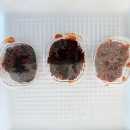 กะปิหย้ำ กล่องละ