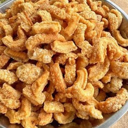 ข้าวซอย  น้ำเงี้ยว นายกานต์
