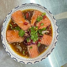 แซลมอนดอง