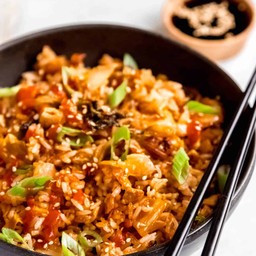 ข้าวผัดกิมจิ หอมเข้มข้นสไตล์เกาหลี