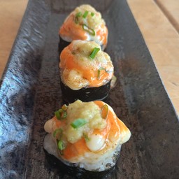 หอยเชลล์เบิร์นแซบ