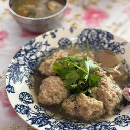 ซุปหมูก้อนนนน! อิ่มๆจุกๆ