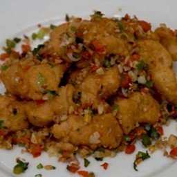 ปลาดอลลี่ทอดกรอบคั่วพริกเกลือ