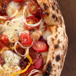 8. Inferno Rosso พิซซ่าอินเฟอร์โน่ รอสโซ่