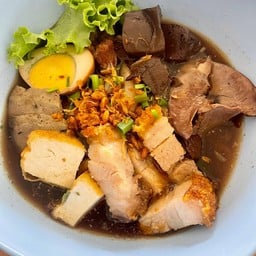 ก๋วยจั๊บน้ำข้น
