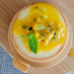 Theon Richelieu and friends นนทบุรี