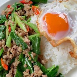 ข้าวคะน้าหมูสับโบราณ