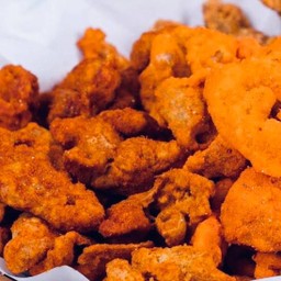 หนังไก่เขย่า