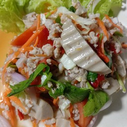 ยำหมูยอหมูสับ