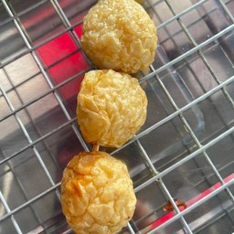 ลูกชิ้นปลากลมนิ่ม