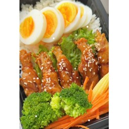 ข้าวหน้าสามชั้นพันเห็ดทอดเทอริยากิ