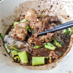 ก๋วยเตี๋ยวแสบทรวงหมู