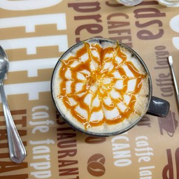 คาปูชิโน่ร้อน