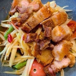 ส้มตำ+หมูกรอบ