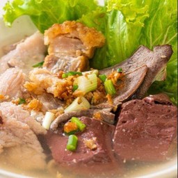 ก๋วยเตี๋ยว รสเด็ด หลักหก ก๋วยเตี๋ยว รสเด็ด สาขา 2