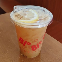 Fresh Apple Juices น้ำแอปเปิ้ลคั้นสด