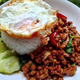 ข้าว กระเพราหมูสับ