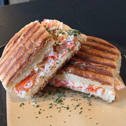 Panini Crab Sticks Salad (Shrimp Roe)