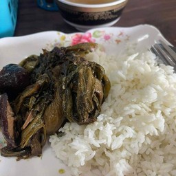 จับฉ่ายราดข้าว