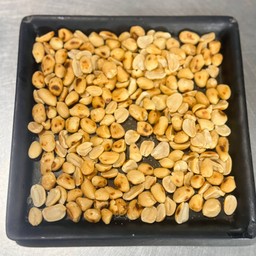 ถั่วลิสงทอด