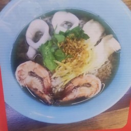 ก๋วยจั๊บทะเลน้ำใส