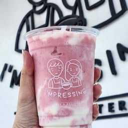 Strawberry Smoothie Yogurt