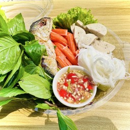 เมี่ยงปลาทูรวมเซตเล็ก (ทานได้1-2คน)