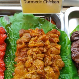 ไก่ขมิ้นนมสด3ไม้+ข้าวเหนียว1ห่อ