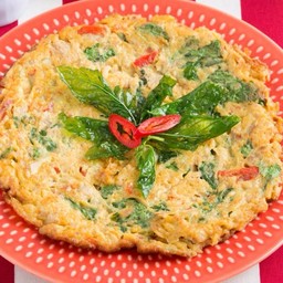 ไข่เจียวทรงเครื่องข้าวเบิ้ม