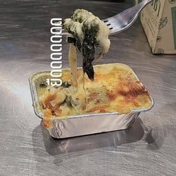 ผักโขมอบชีส