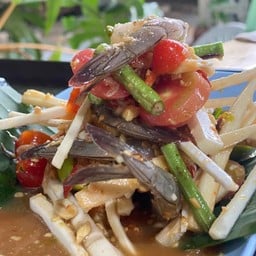 ตำยอดมะพร้าวกุ้งสด