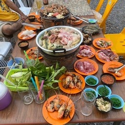 เติมพุง บุฟเฟ่ต์ หมูกระทะ ทะเลเผา แกลง