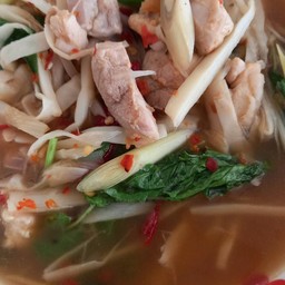แกงไก่หน่อไม้ดอง