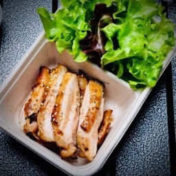 ไก่ย่าง จิ้มแจ่ว