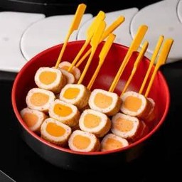 ปูจ๋าไข่แดง