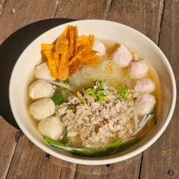 ก๋วยเตี๋ยวหมูสับ น้ำใส