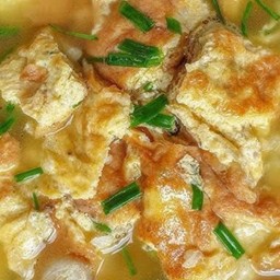 แกงจืดไข่น้ำ
