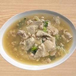 ราดหน้าหมูหมัก