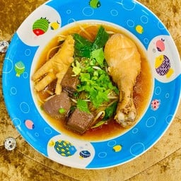 คุณเหมียว (อาหารตามสั่ง)😋😋 ศรีราชา