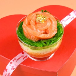 Salmon Rose Wakame Cupcake
